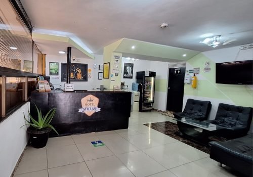 WhatsApp Image 2025-11-12 at 9.03.43 AM